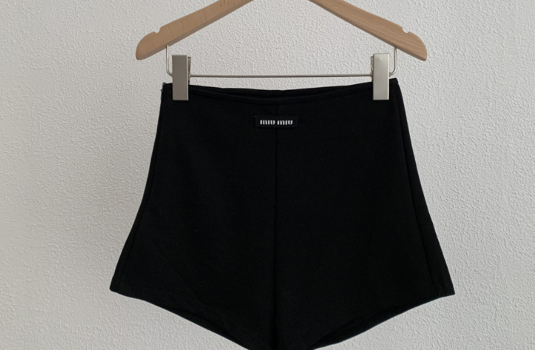 Shorts Image 3