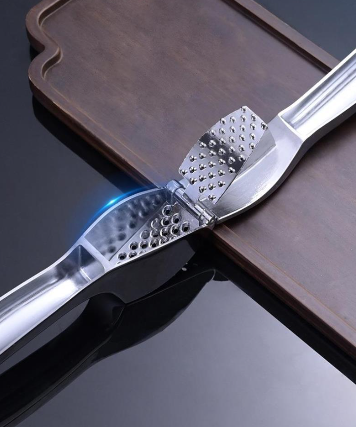 Garlic press image 5