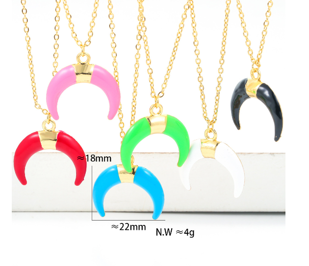 Fashion Necklace Image 1
