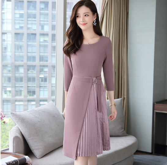 Stylish mid-length dress