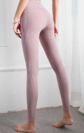 Yoga Pants Image 4