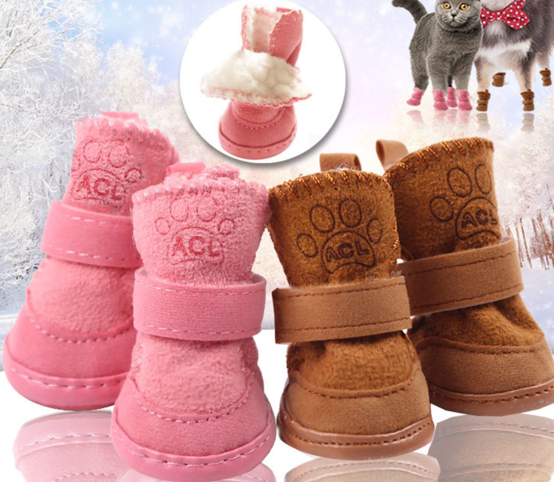 Dog shoes in Pink color