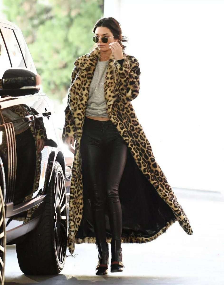 Super Long Fur Coat - Image 2