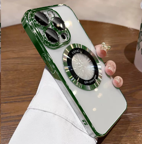 Close-up of Magnetic Magnifier Phone Case