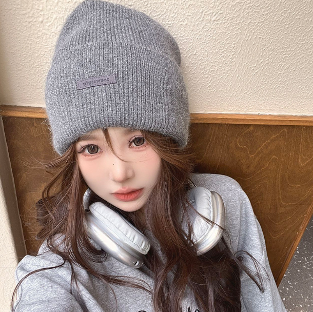 Wool Pullover Image 3