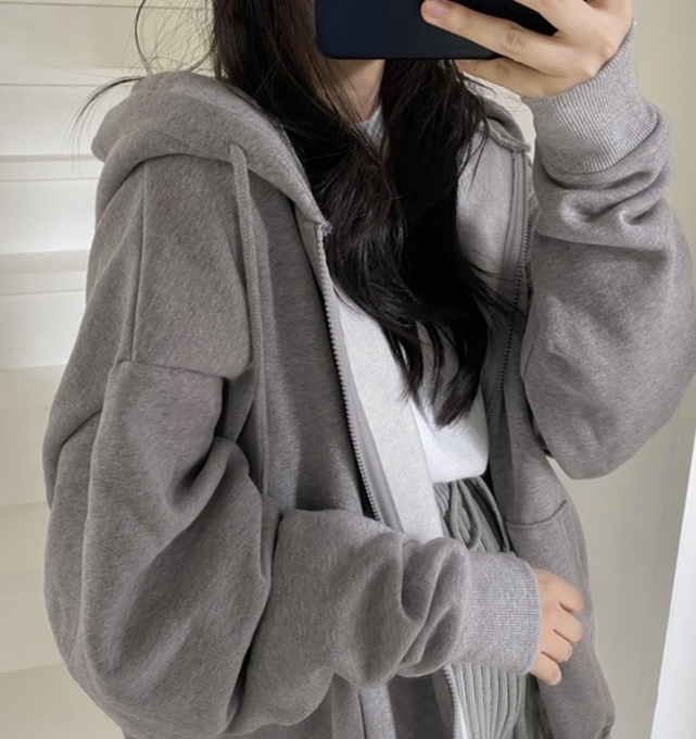 Korean Style Sweater Image 3