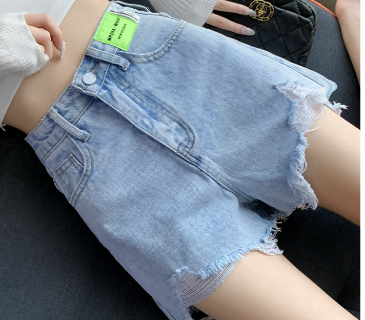 A-Line Shorts Image 2