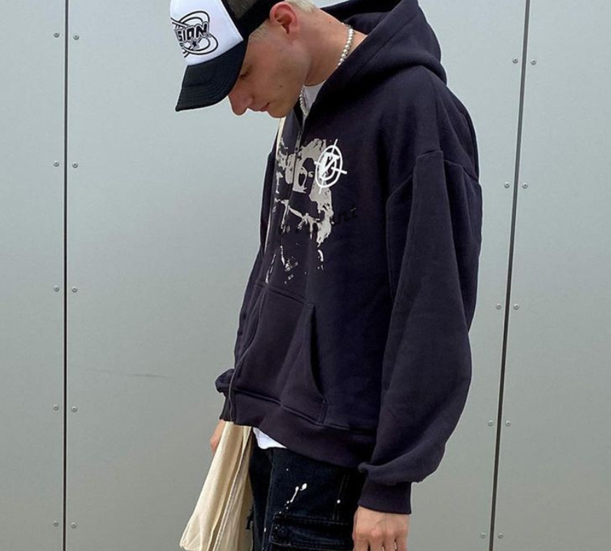 Y2K Grunge Sweatshirt Image 3