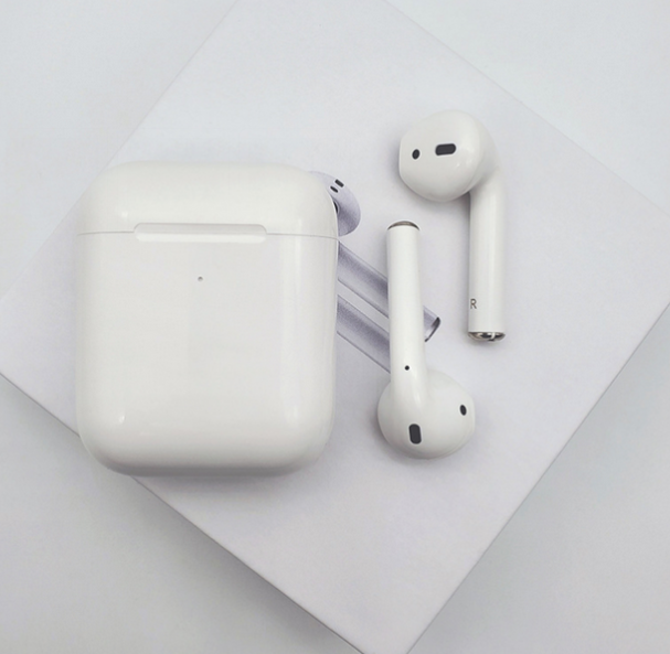 Bluetooth Earbuds Image 2