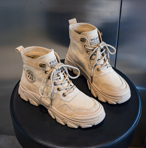 Stylish Men's Canvas Shoes