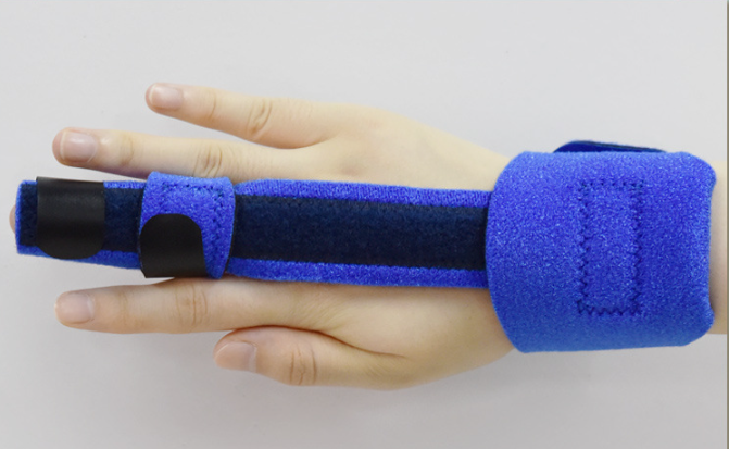 Finger Fixation Splint Image 3