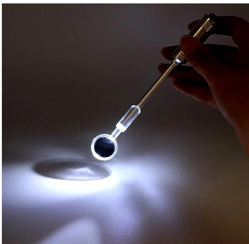 Imagen de espejo dental iluminado 6