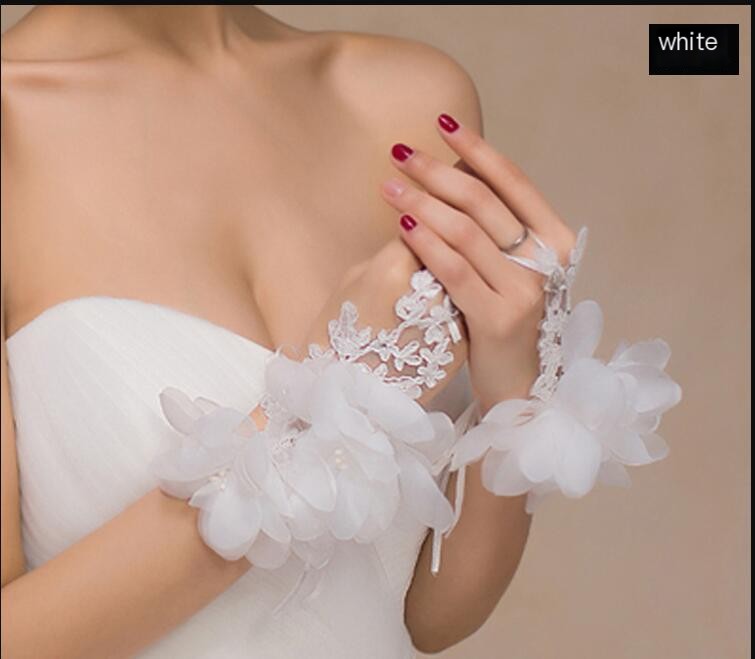 Bridal Gloves White