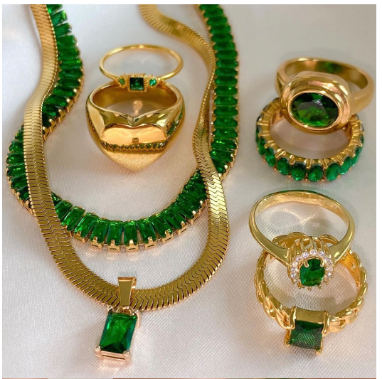 Green Emerald Tennis Bracelet Image 1