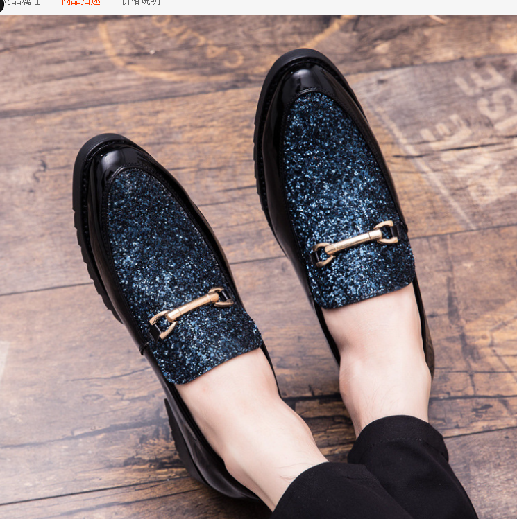 Casual Shoes Display