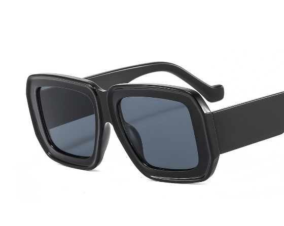 Sunglasses in Champagne Tea
