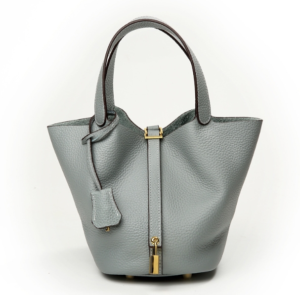 Stylish design of Bucket Bag