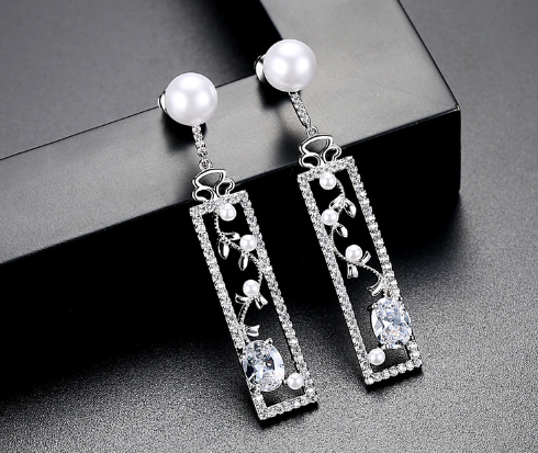 Earring Image 4