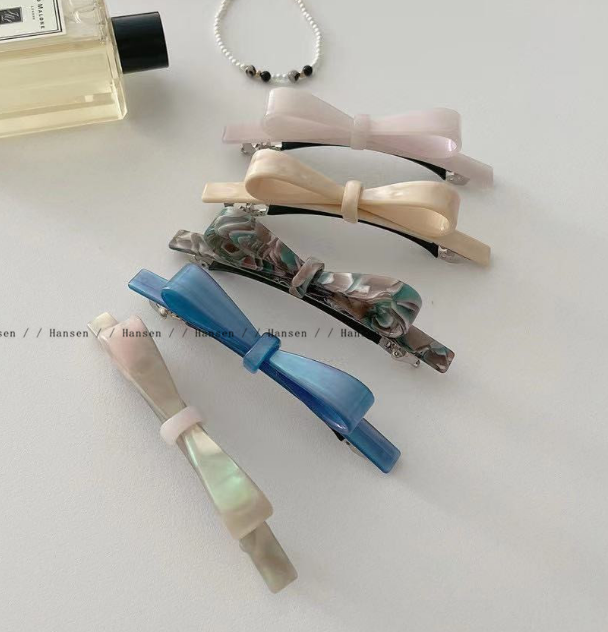 Vertical Bow Simple Hair Clip