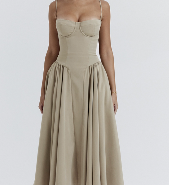 Dress Display 3