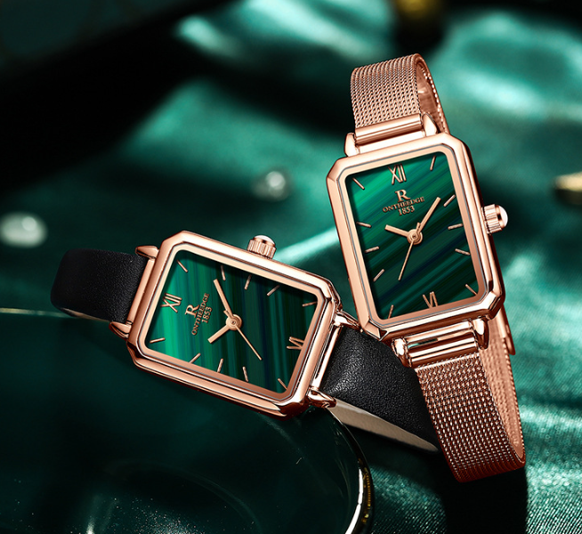 Women's Smart Watch - Image 1