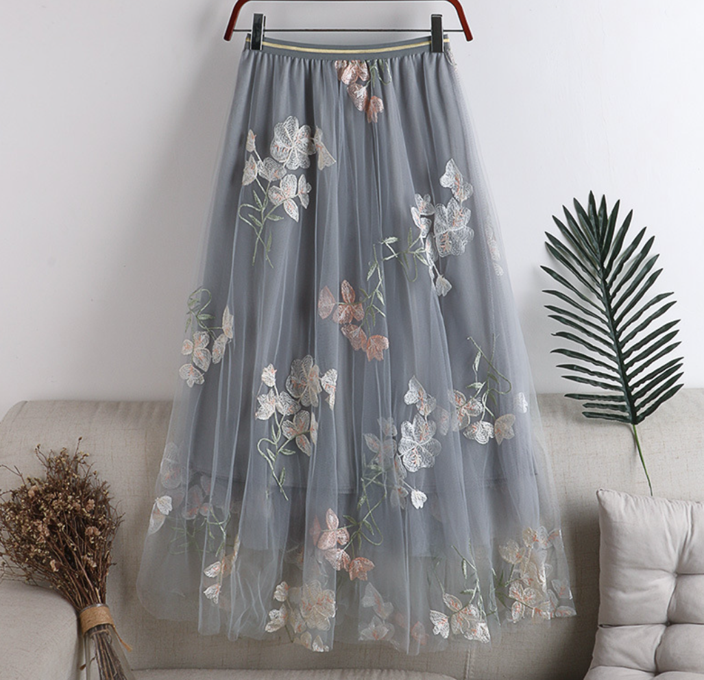 Fashionable Mesh Embroidered Long Skirt - Image 2