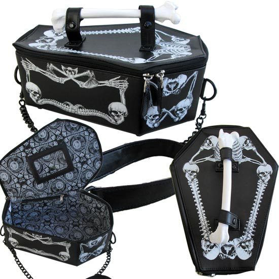 Skull and Bat Shoulder Bag measurements and detail photo 2