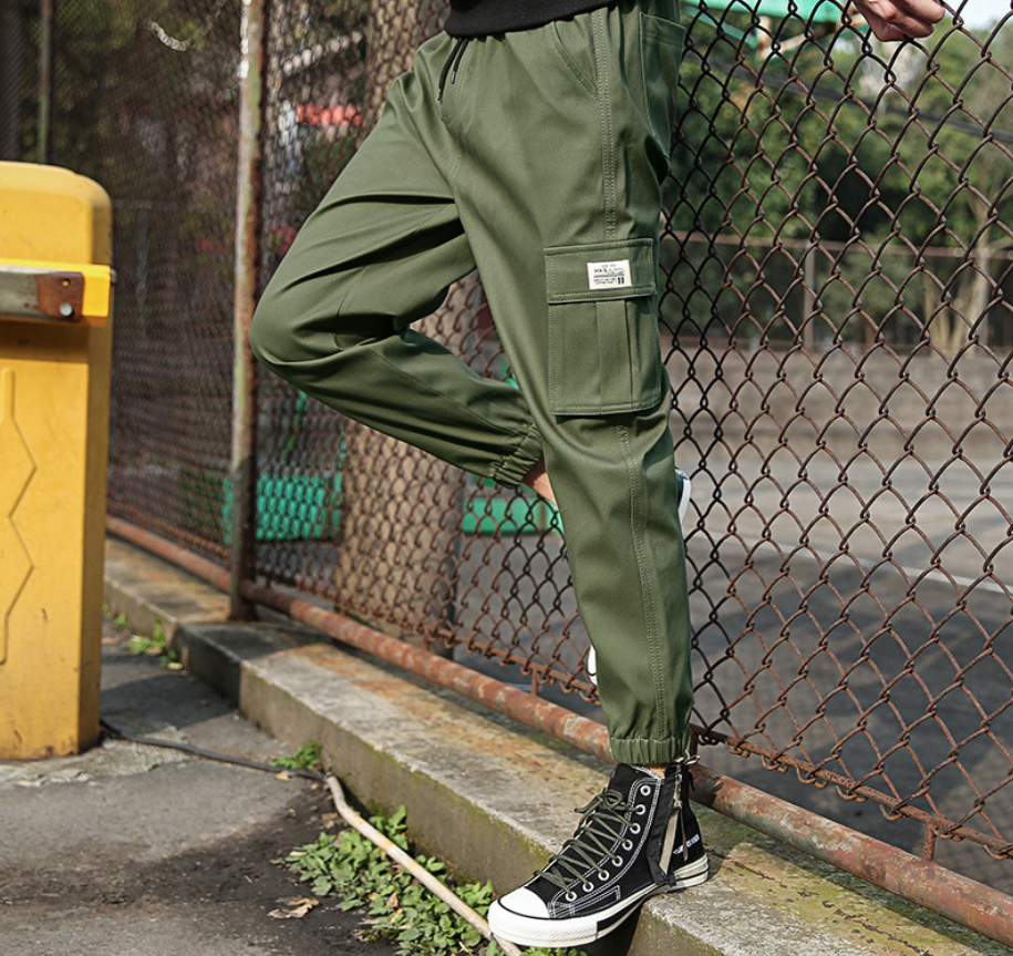 Men's Cargo Pants - Trendy Look