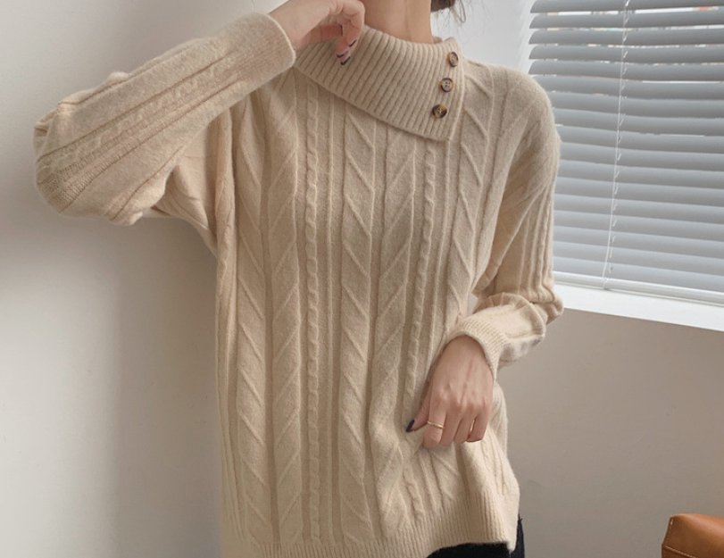 Pullover Sweater Image 2