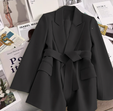 Fashionable Belt Blazer 2