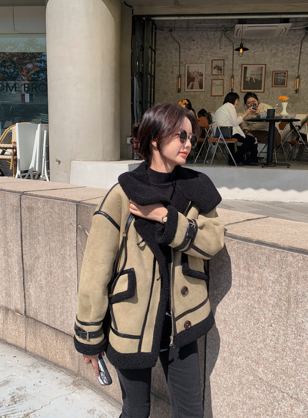 Fur Coat Image 5