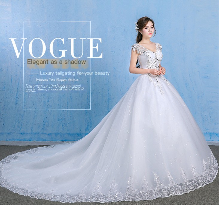 Luxury Spark Wedding Dress V-Neck Lace Appliques Rhinestone Bride Gowns 2024 Open Back Cap Sleeve Beach vestidos de novia