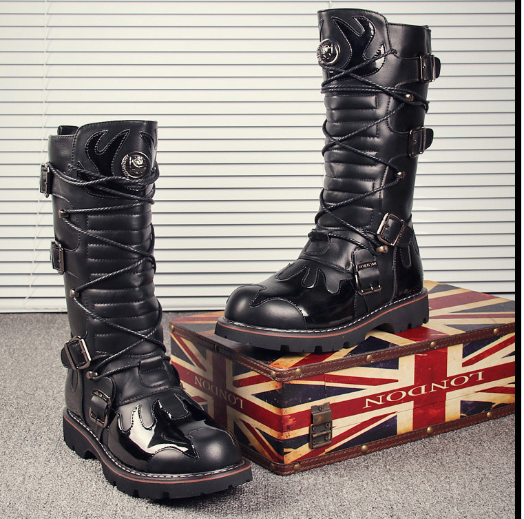 Outdoor Boots Image 2