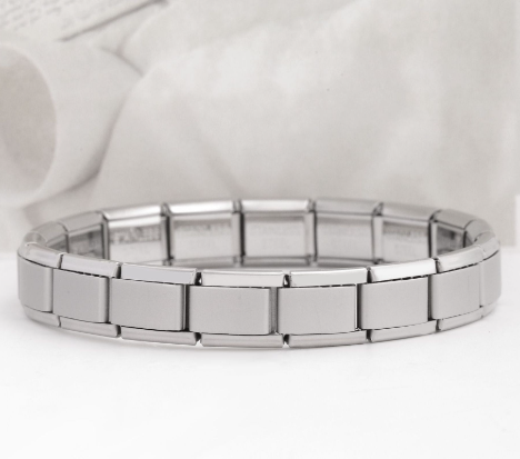 Bracelet Image 1
