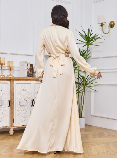 Dubai Travel Dress Image 3