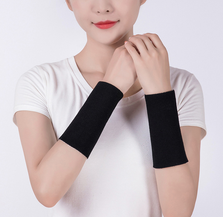 Wrist Guard 11