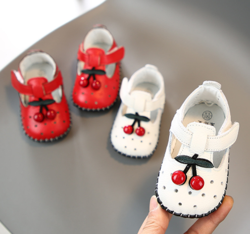 Baby Shoe Image 1
