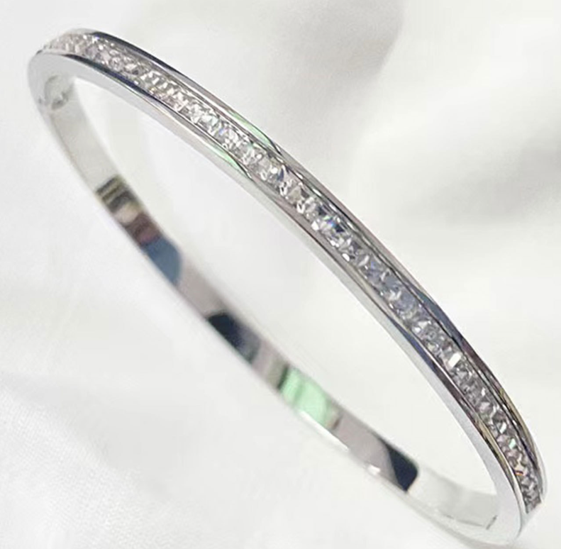 18K Gold Bracelet 3