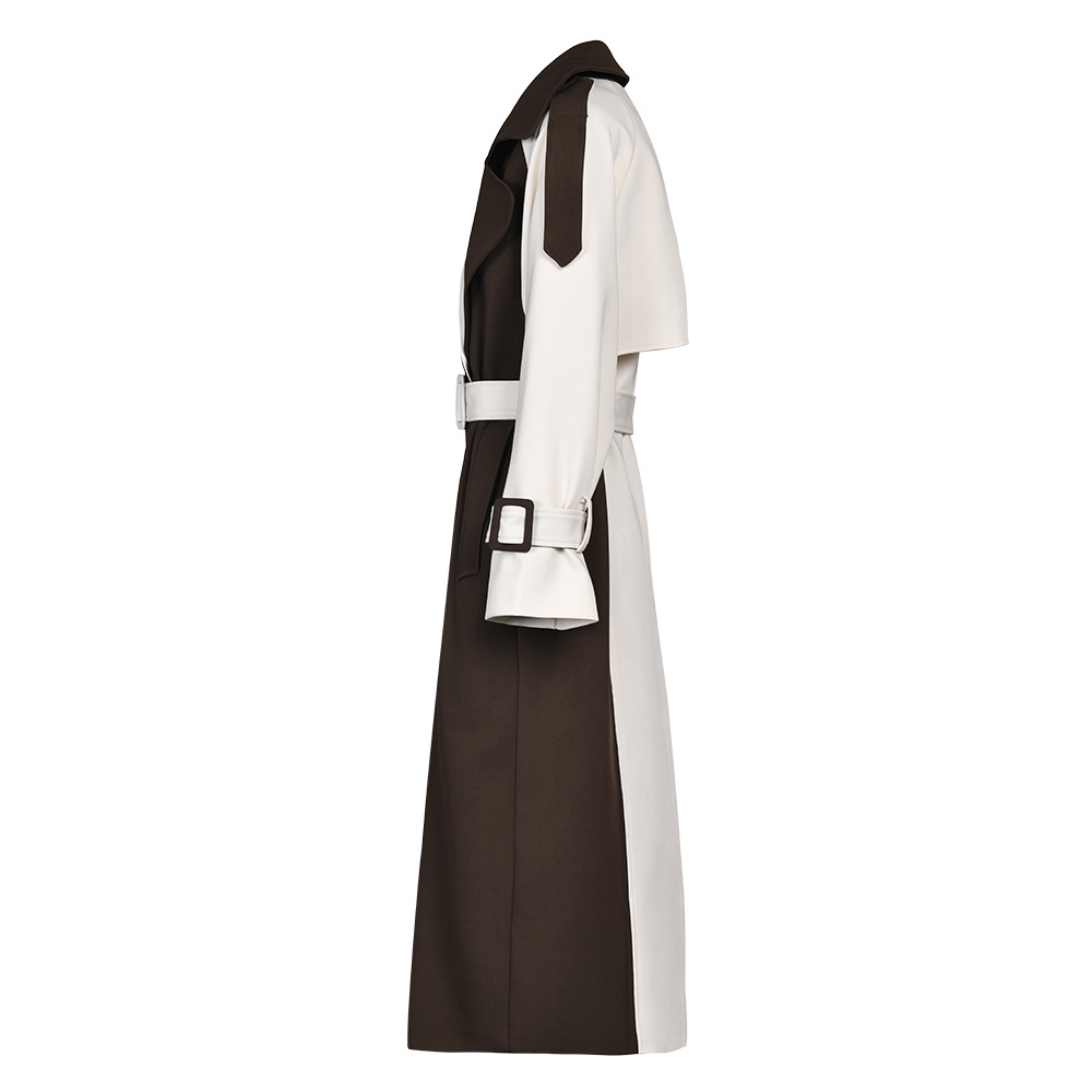 Close-up of Women Contrasting Mid-length Trench Coat
