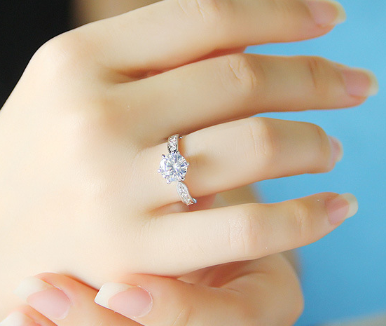 Crystal Zirconia Ring Image 3