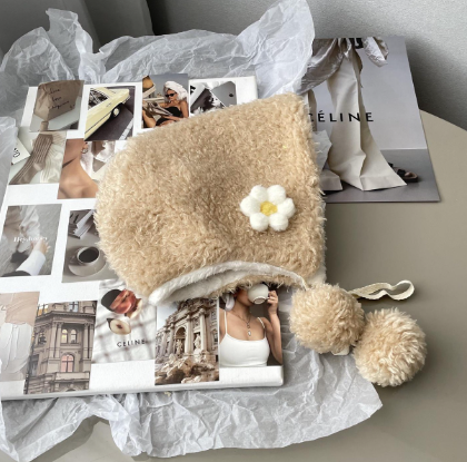 Small Flower Plush Lei Feng Hat - Cream Coffee