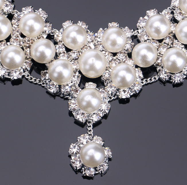 Bridal Pearl Jewelry Set Image 2