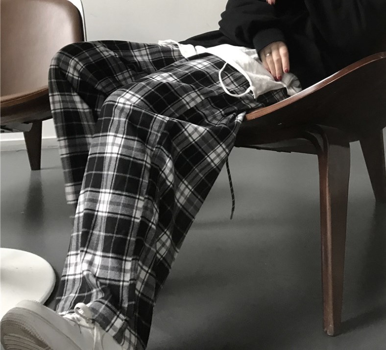 Plaid Pants Image 3