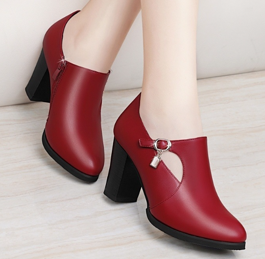 Mid-heel women's shoes - Image 2