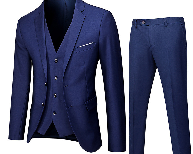Men's Suit Image 4