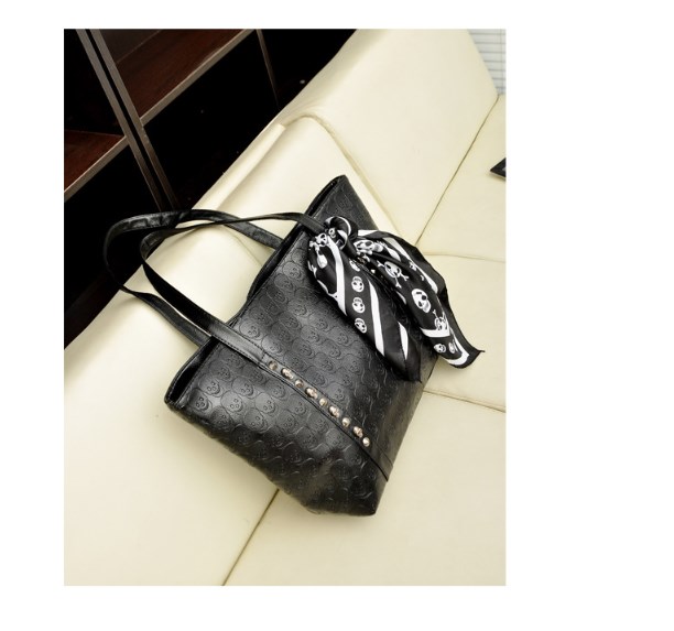 Tote Bag in Various Styles