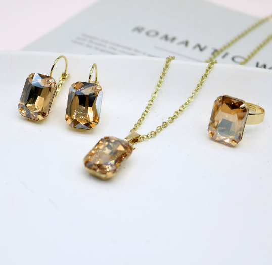 Bridal Jewelry Set Image 1