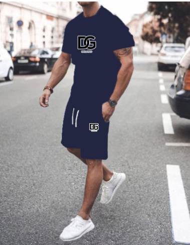 Men's T-shirt and Shorts Set Image 3