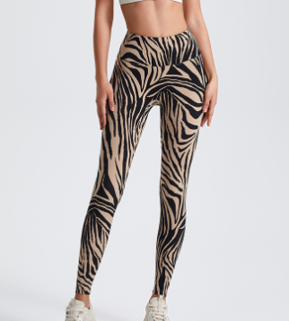 Breathable Slim Hip Yoga Pants Image 2