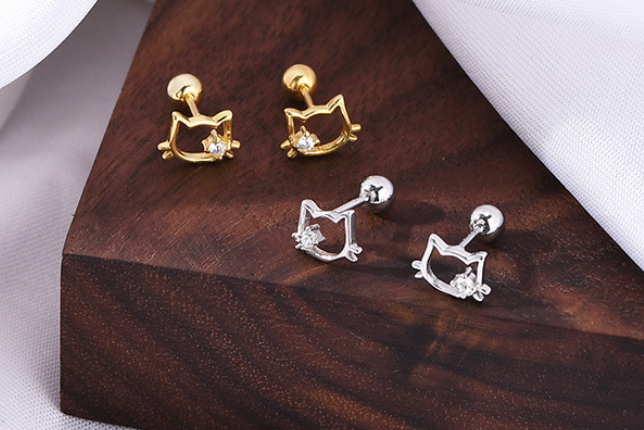 Hello Kitty Earrings